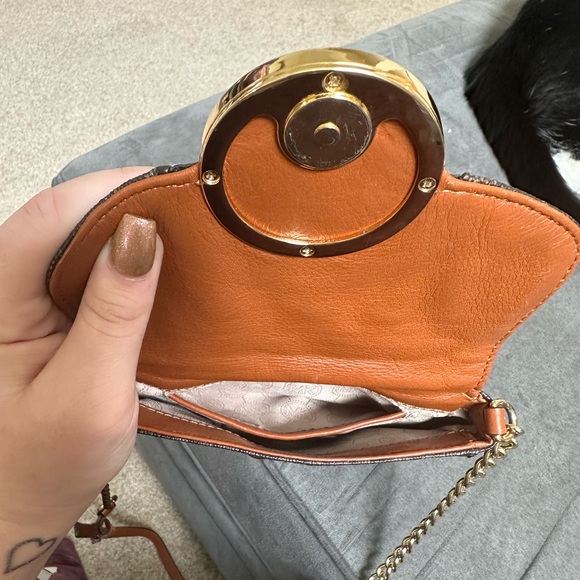 Monogram MK crossbody bag - Picture 5 of 8